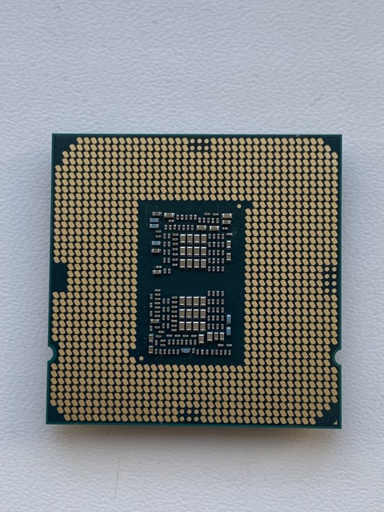 Процессор Intel Core i9 10900K 3.7/5.3GHz (20MB, Comet, 95W, S1200)