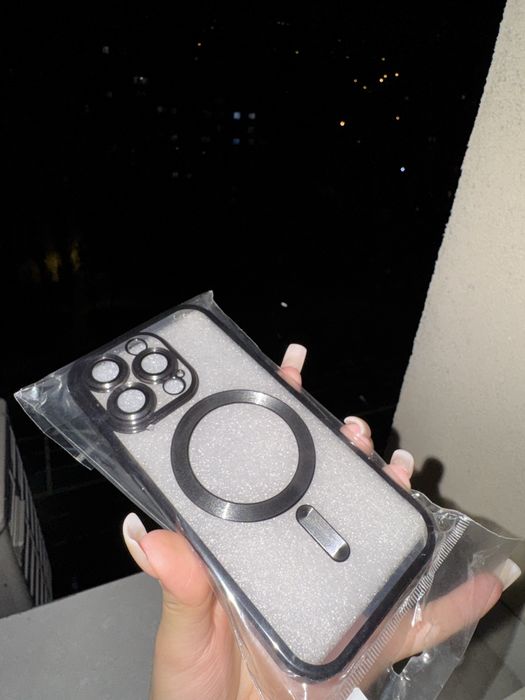 чехол iPhone 16 pro