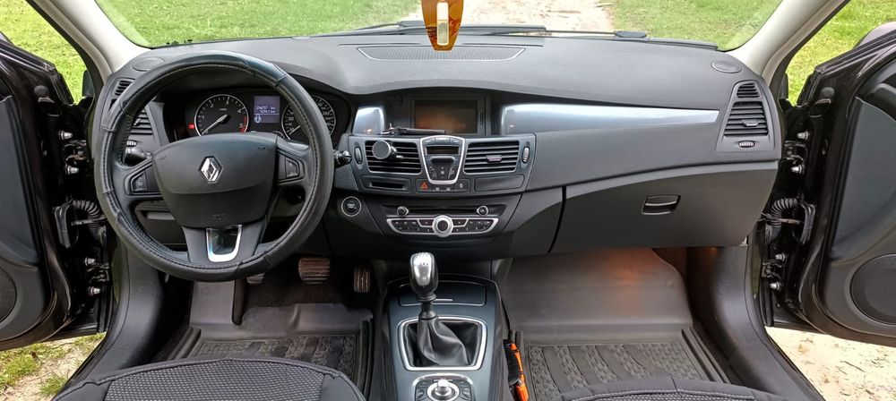 Продам Renault Laguna 2010