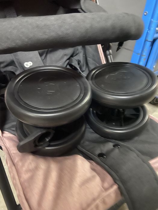 Wózek Siesta rozowy stan idealny skladana parasolka