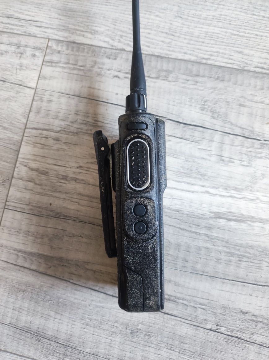 Radio Uhf  Motorola DP 4401e