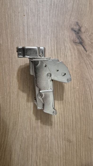 BLUM 71B7550 zawias z zerowym uskokiem.,ze sprężyn, 155'