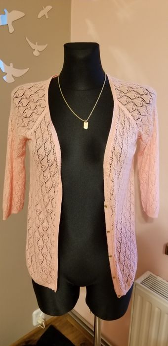 Zara różowy dzianinowy sweterek