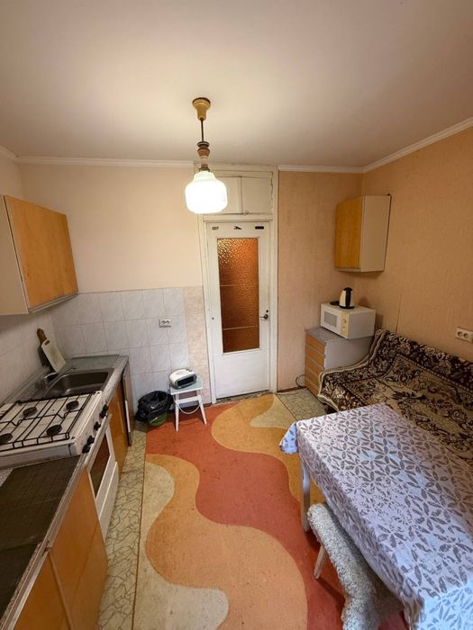 Продаж одно кімнатноі чешки по вул. Комарова 40А