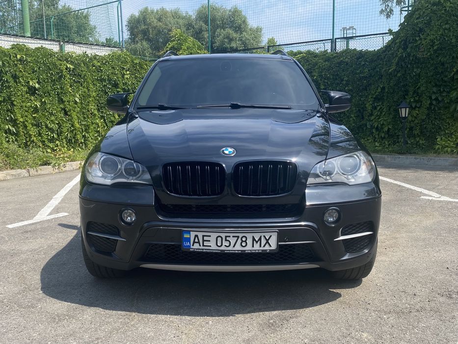 Продам BMW X5 E70 2013 3.0 бензин