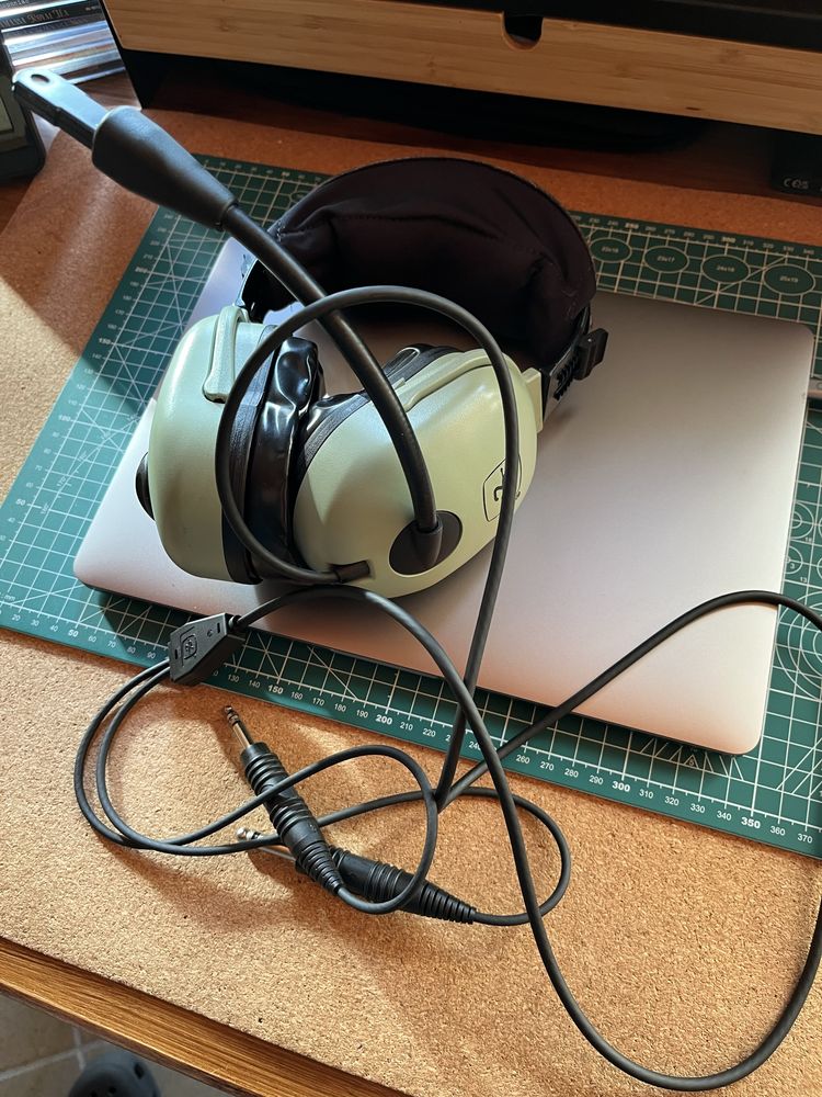 David Clark H20-10 c/ Novo Headset com almofadas de Gel Piloto aviação