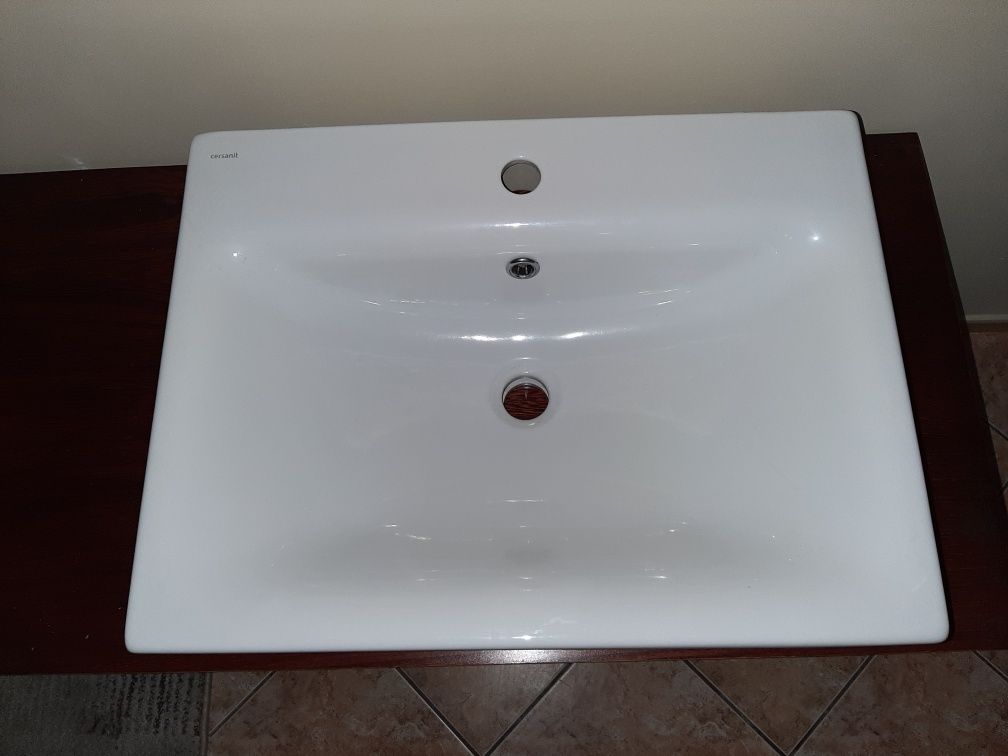 Umywalka łazienkowa 60×45 cm