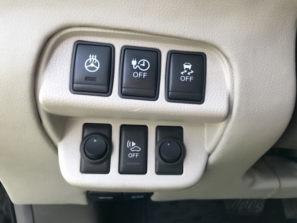 Продам Nissan Leaf SV 24 kw с Webasto