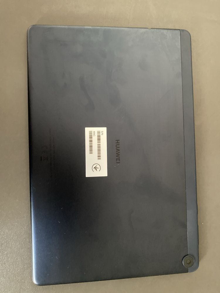 Tablet Huawei Matepad T AGR-W09 z etui