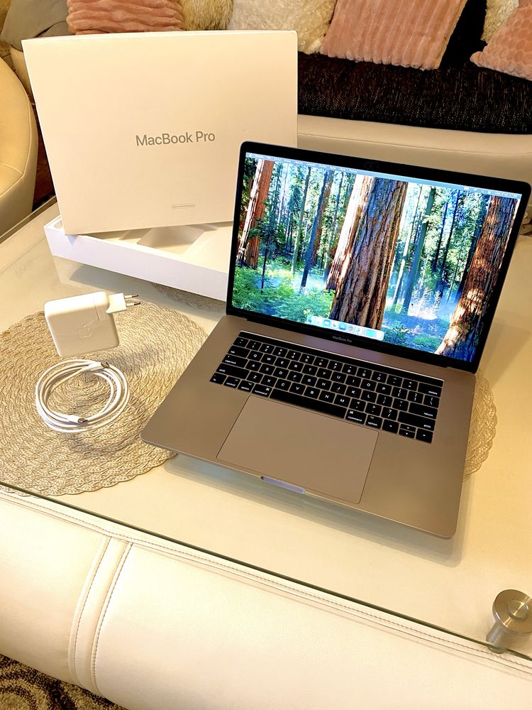 MacBook Pro 15” Sequoia 2017 A1707 TouchBar i7 2,8GHz 16GB RAM 256GB