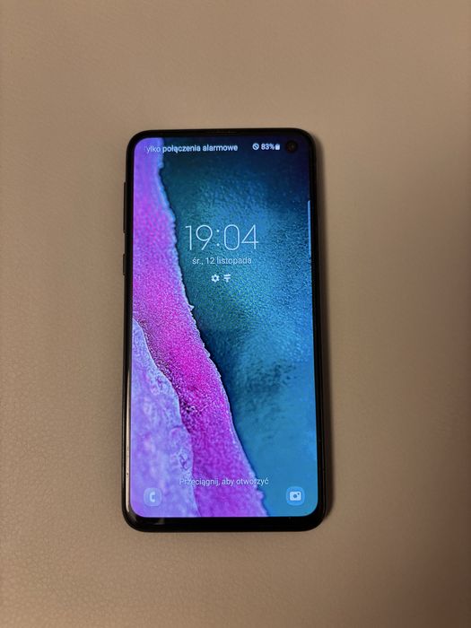 Telefon Samsung S10e 6/128GB idealny