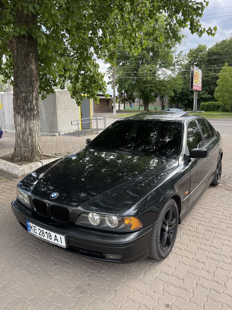 Продам BMW e39 2.8