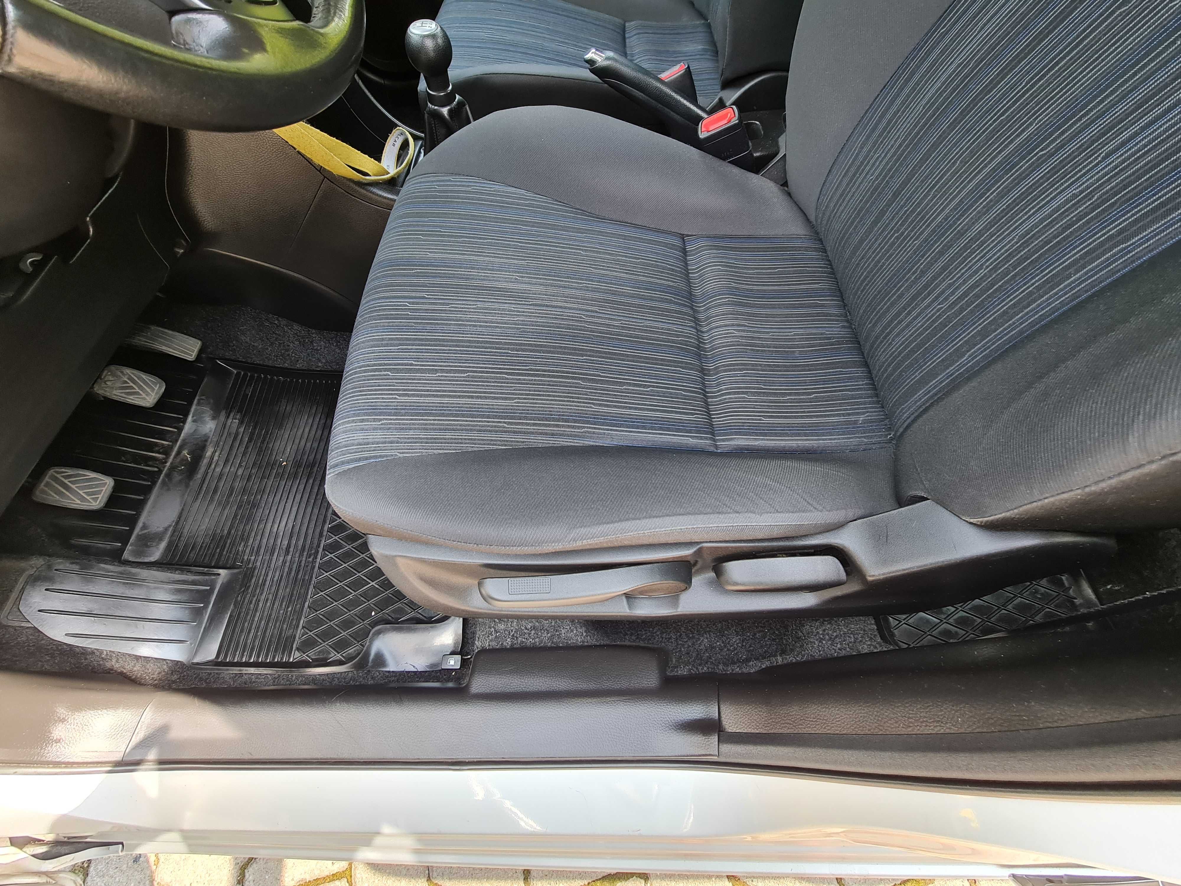 Suzuki  SWIFT 1.3 PB plus LPG