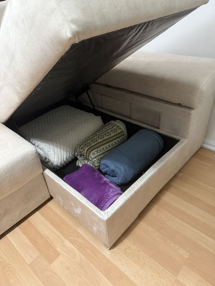 Sofá 3 lugares + chaise long marfim