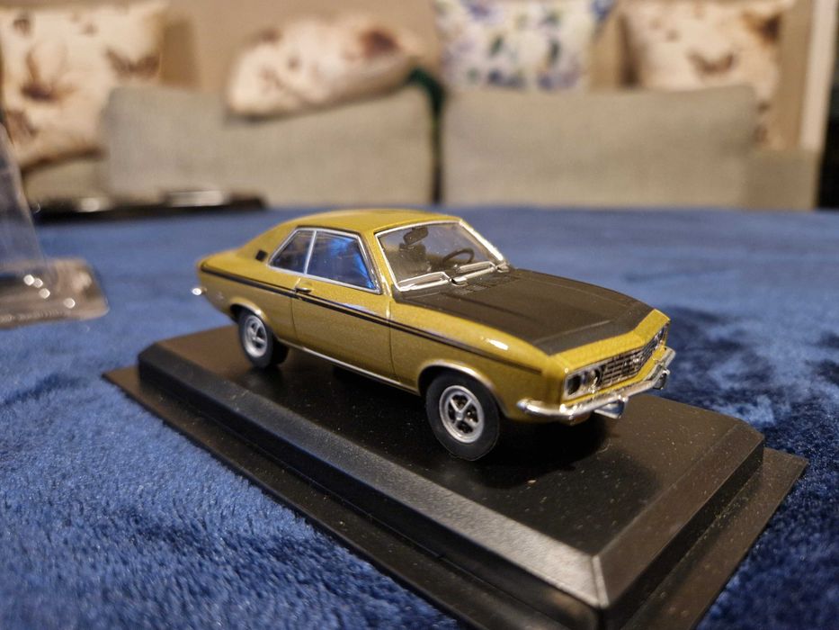 Opel manta 1:43 altaya