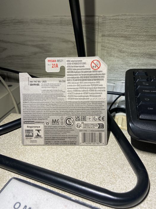 DMC Delorean - HW: The 80s 8/10 - Blue - Hotwheels