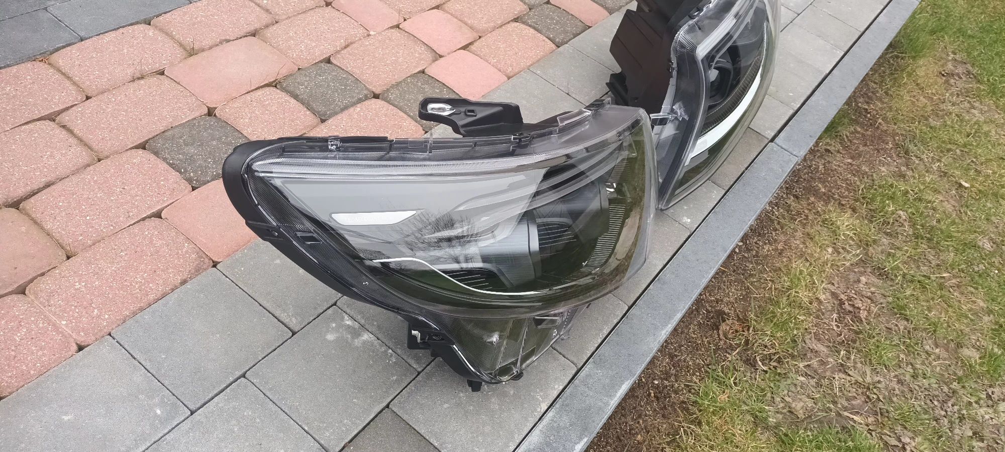 Lampy przednie vito V klassy w 447