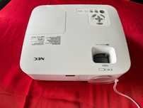 Projektor NEC NP410