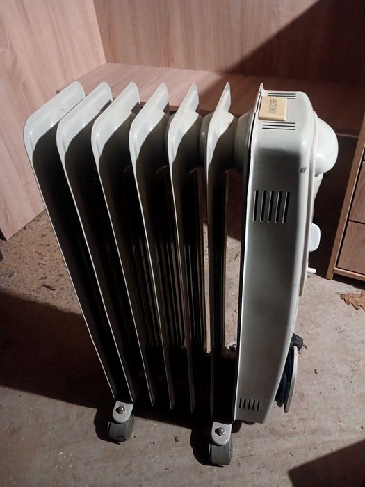 Електрообігрівач масляний Сатурн