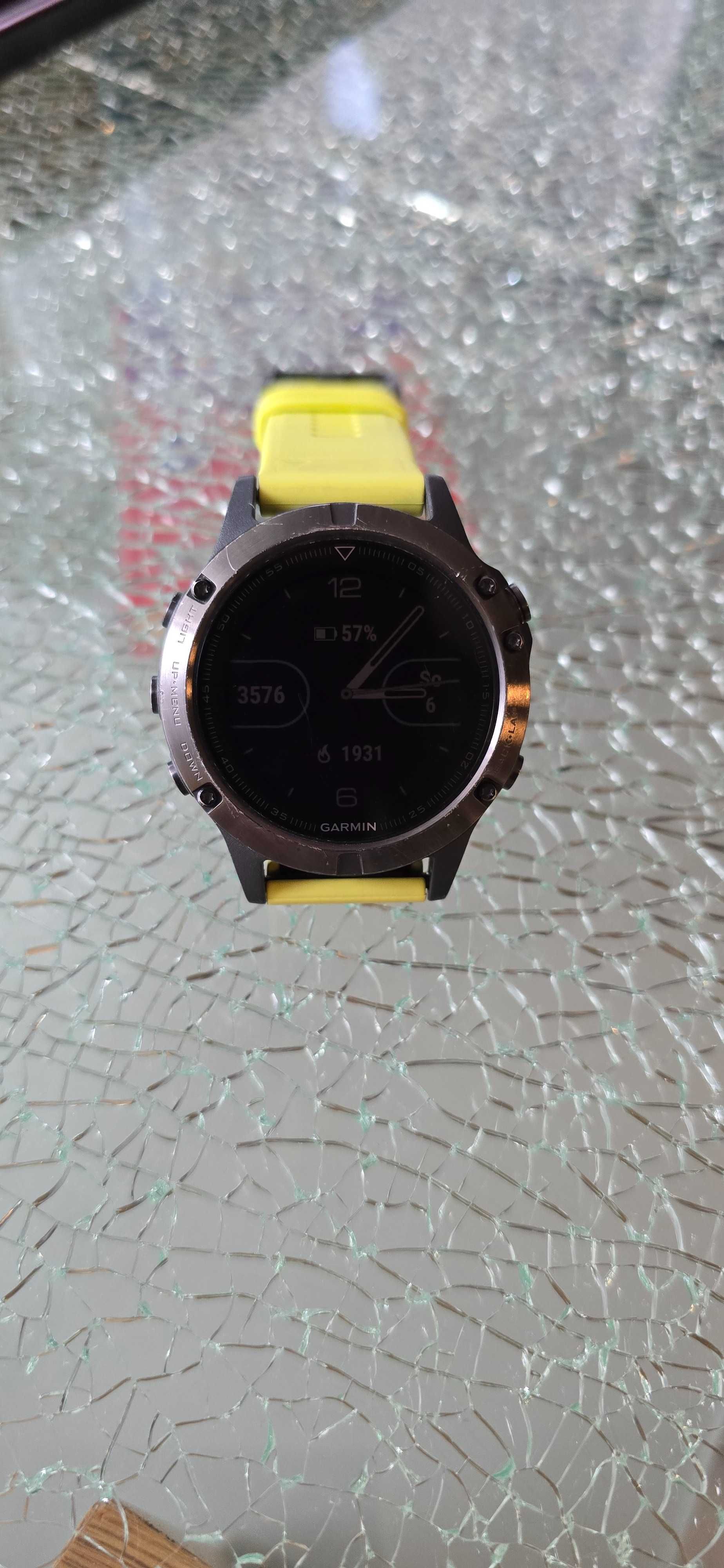 Garmin Fenix 5 + 2 paski
