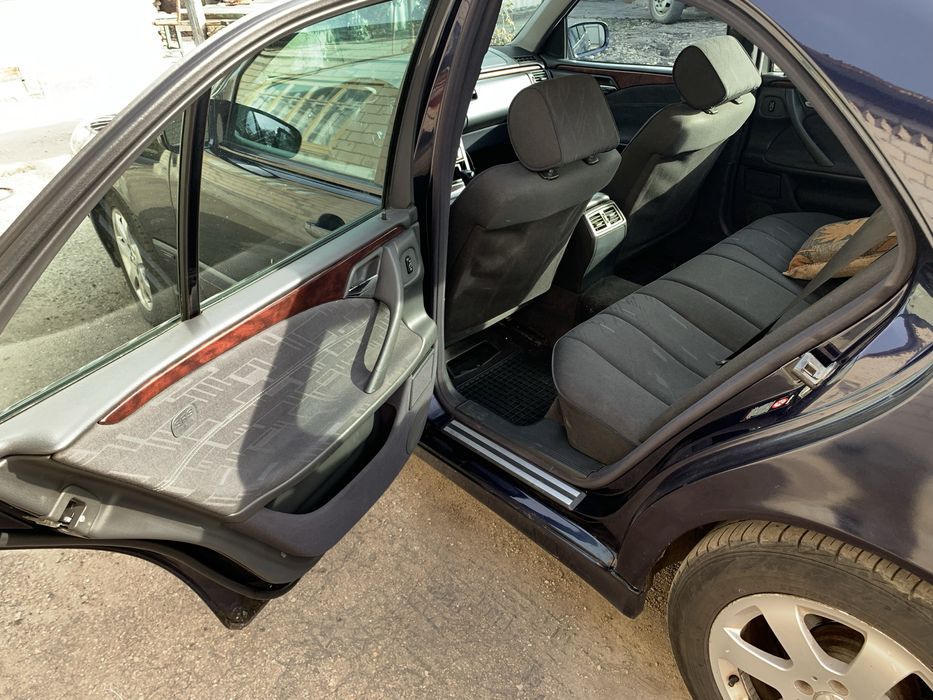 Mercedes E220 CDI W210