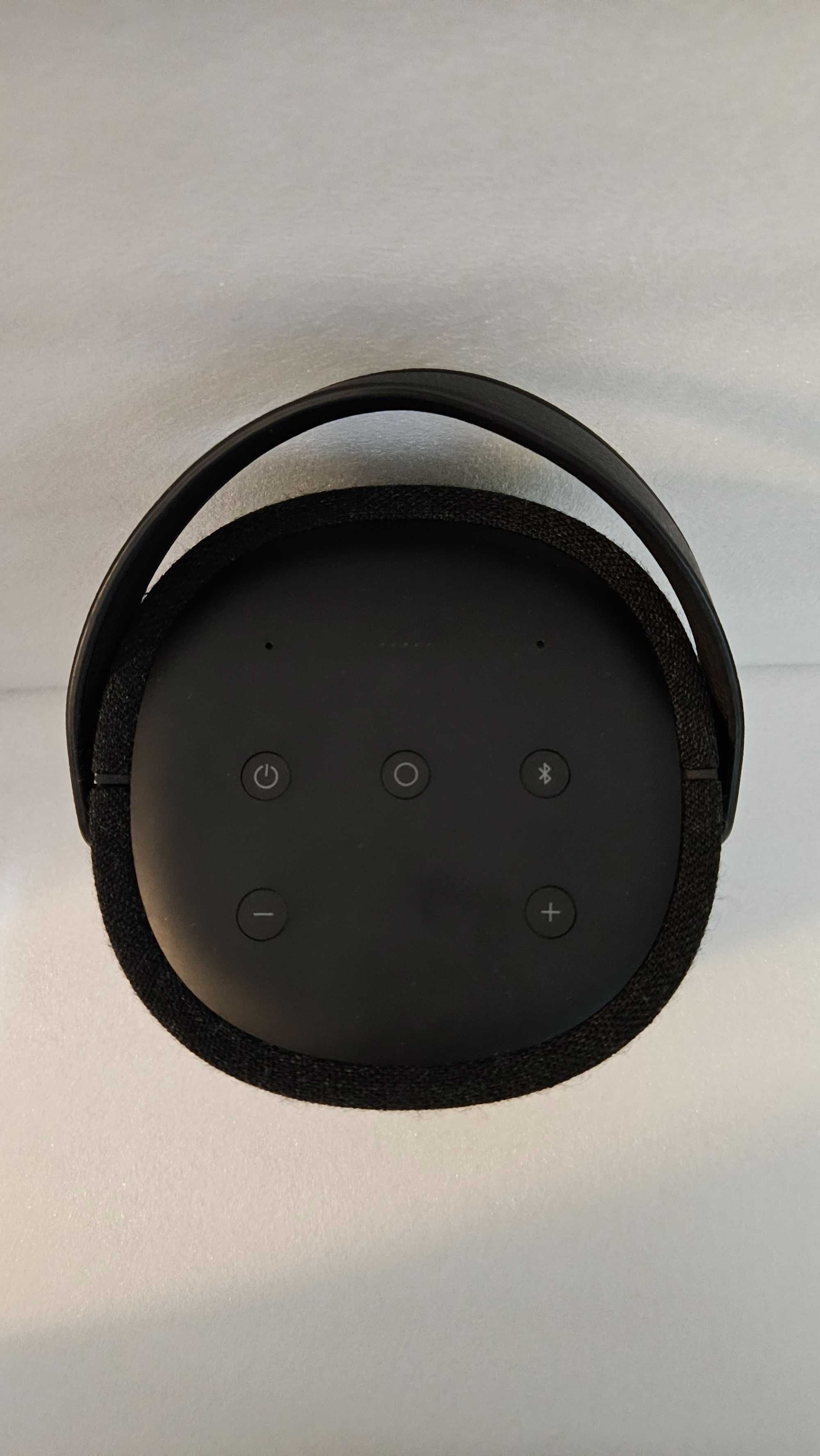 Glosnik bluetooth Harman kardon.