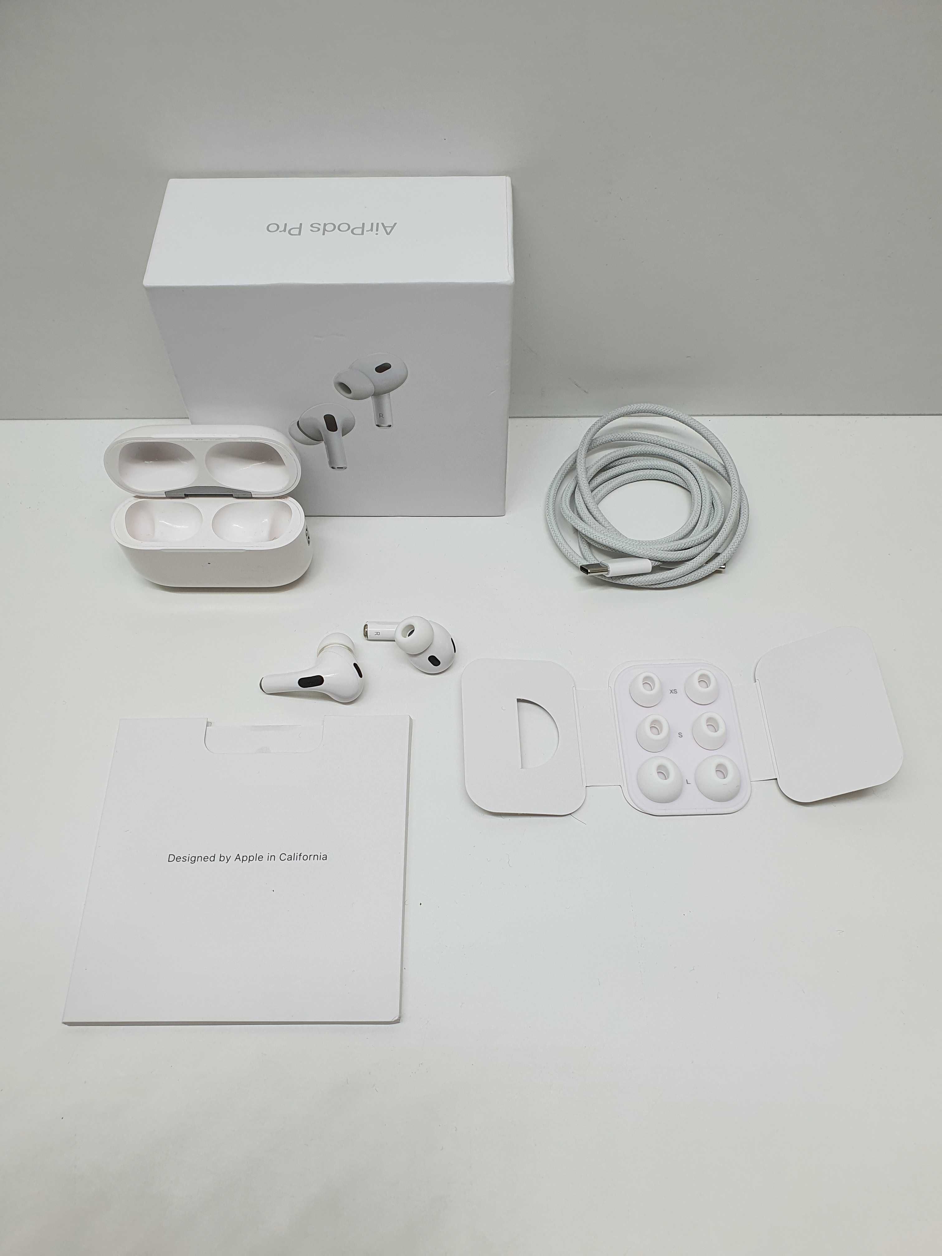 Apple Słuchawki AirPods Pro (2. generacji) z etui MagSafe (USB-C)