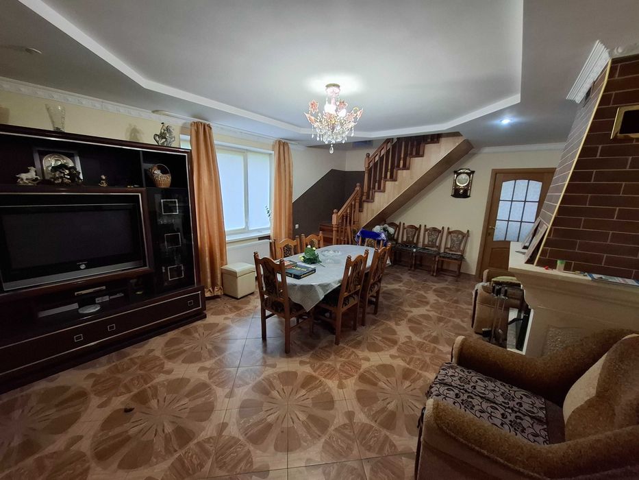 Оренда Будинку у Миколаєві біля озера Задорожнє