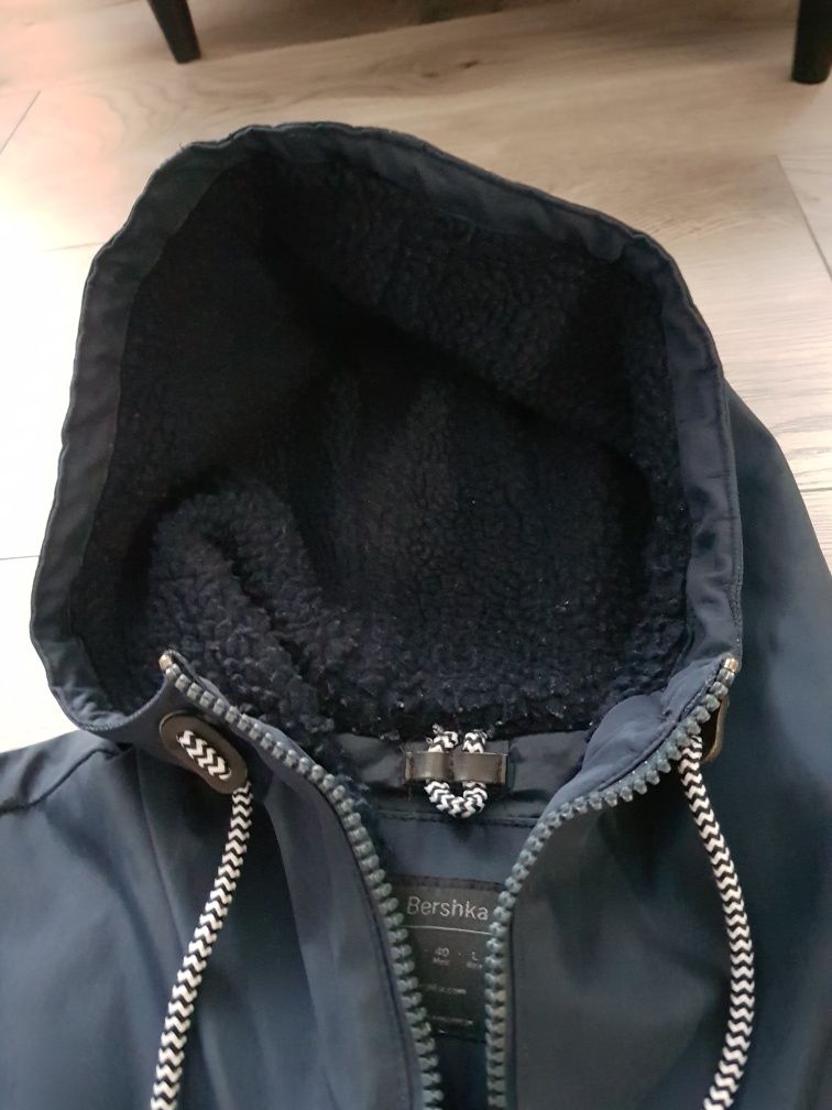 Kurtka wiosenno-jesienna BERSHKA