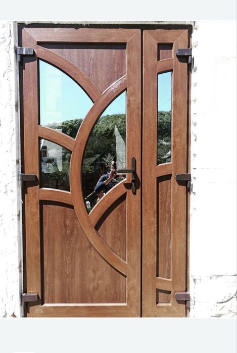 Вікна Двері Гаражні Ворота