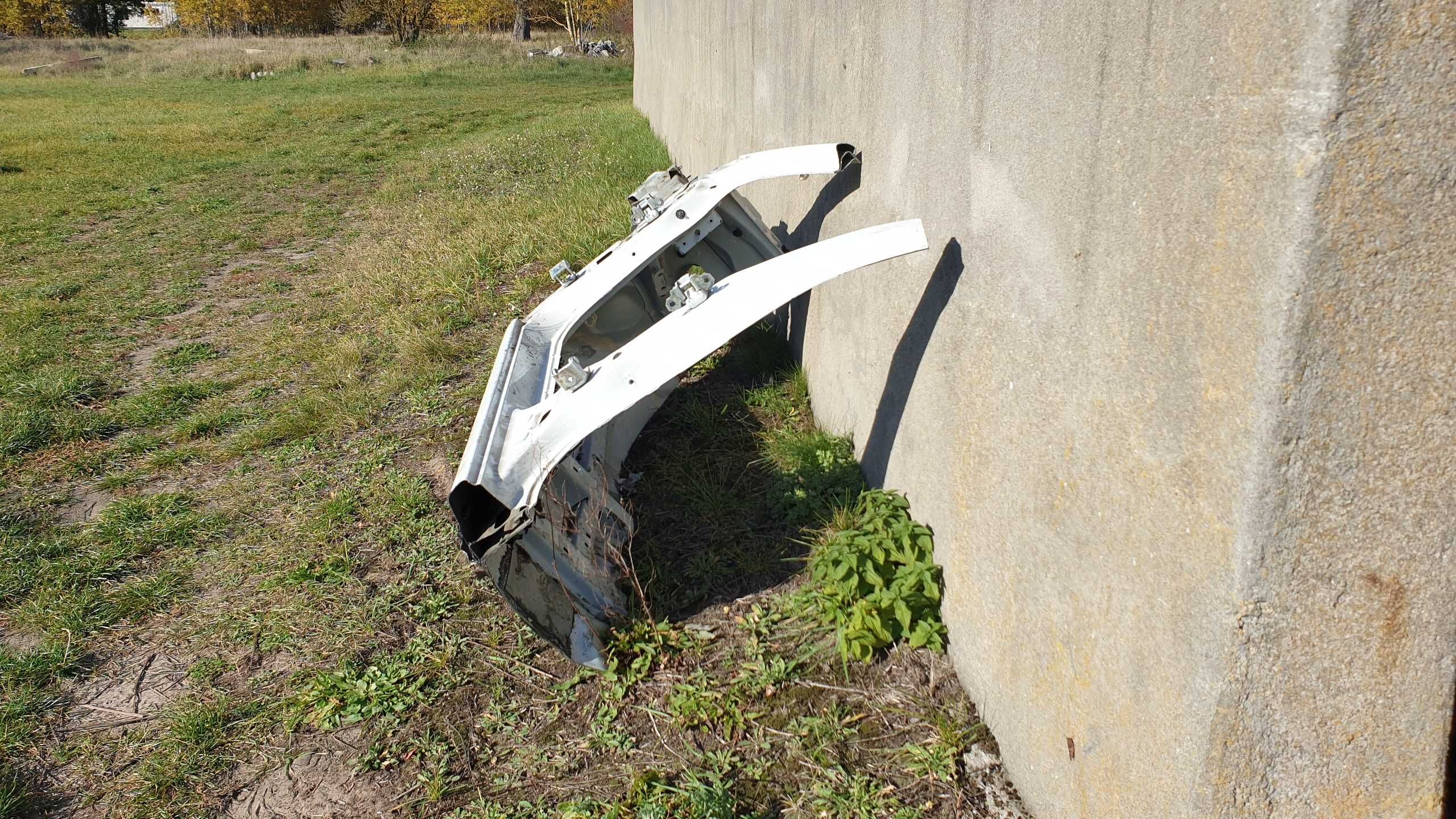 Renault clio IV 4 IV ćwiartka podłużnica lewa próg lewy przód OV 369