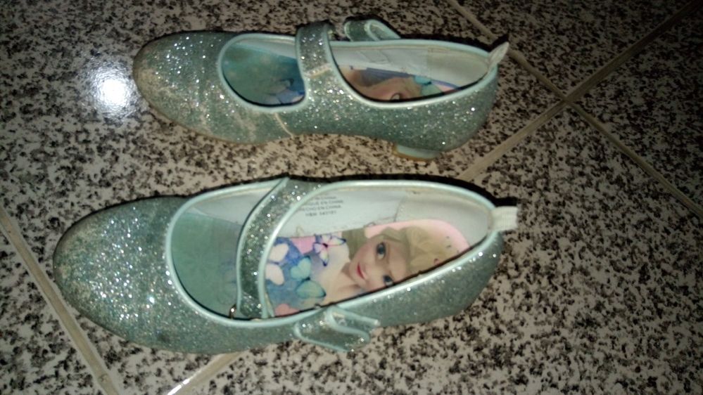 Sapatos princesa frozen 30