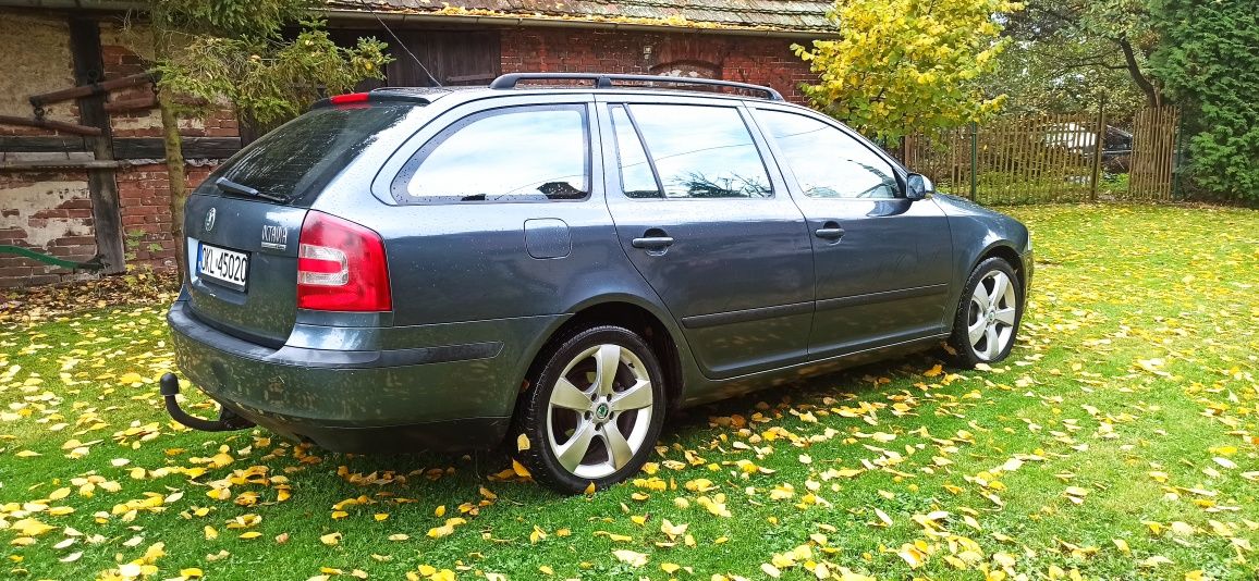 Skoda Octavia 2 1.9tdi 105KM Hak Klima Navi