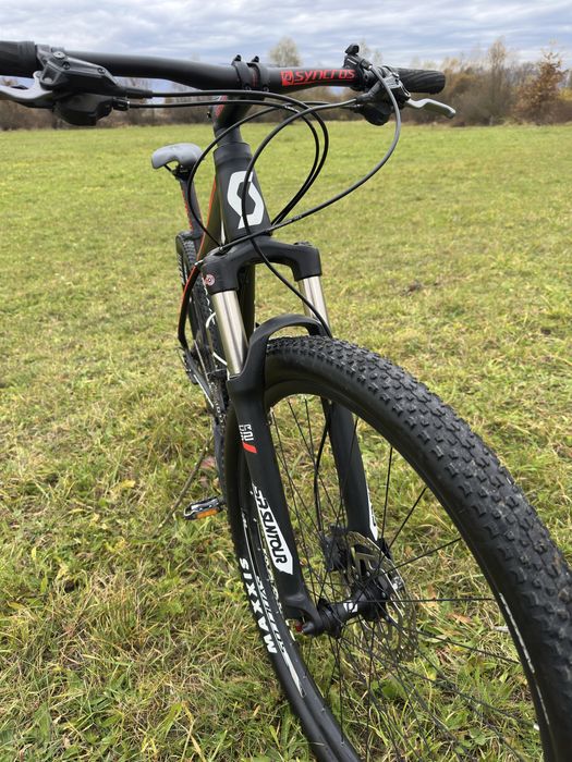 Велосипед Scott в дуже горному стані