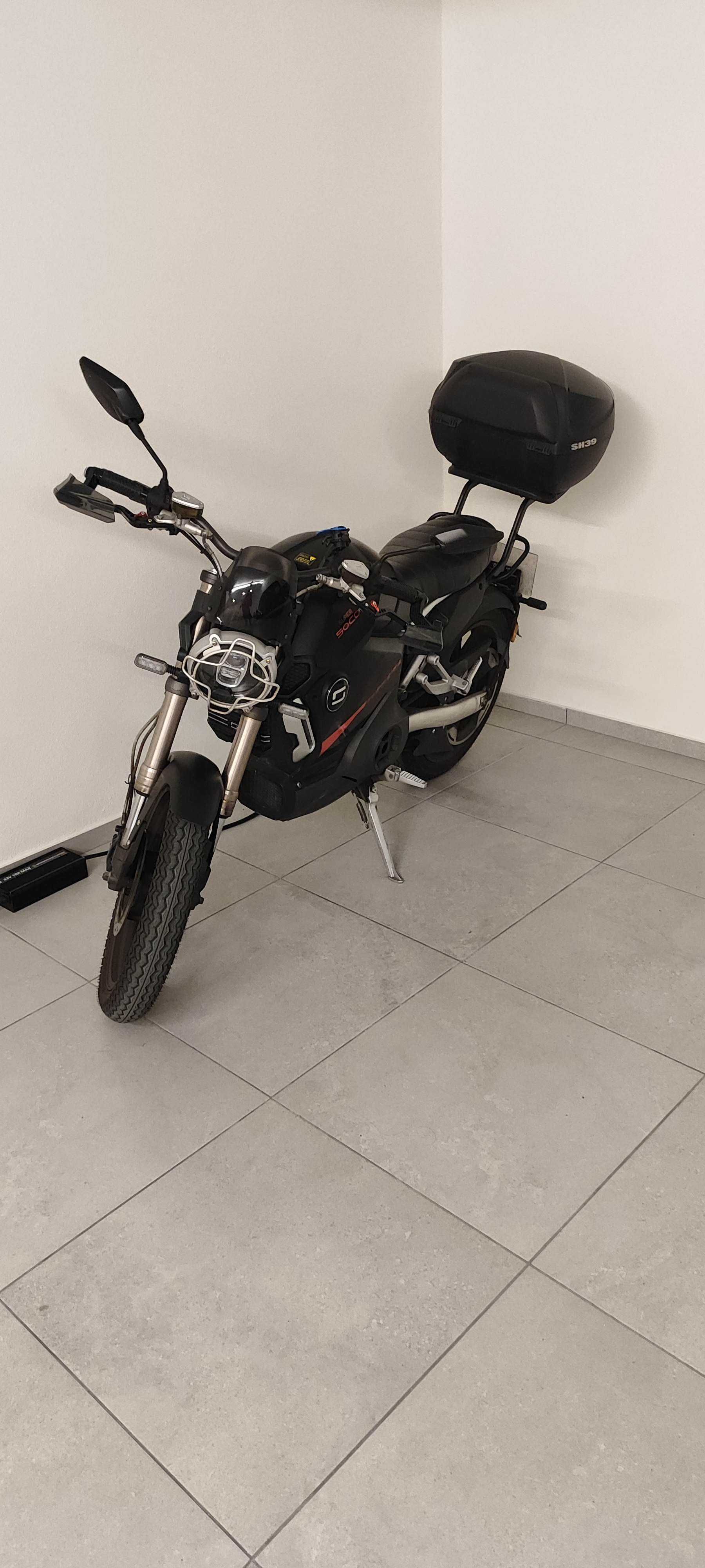 Super Soco TC Max