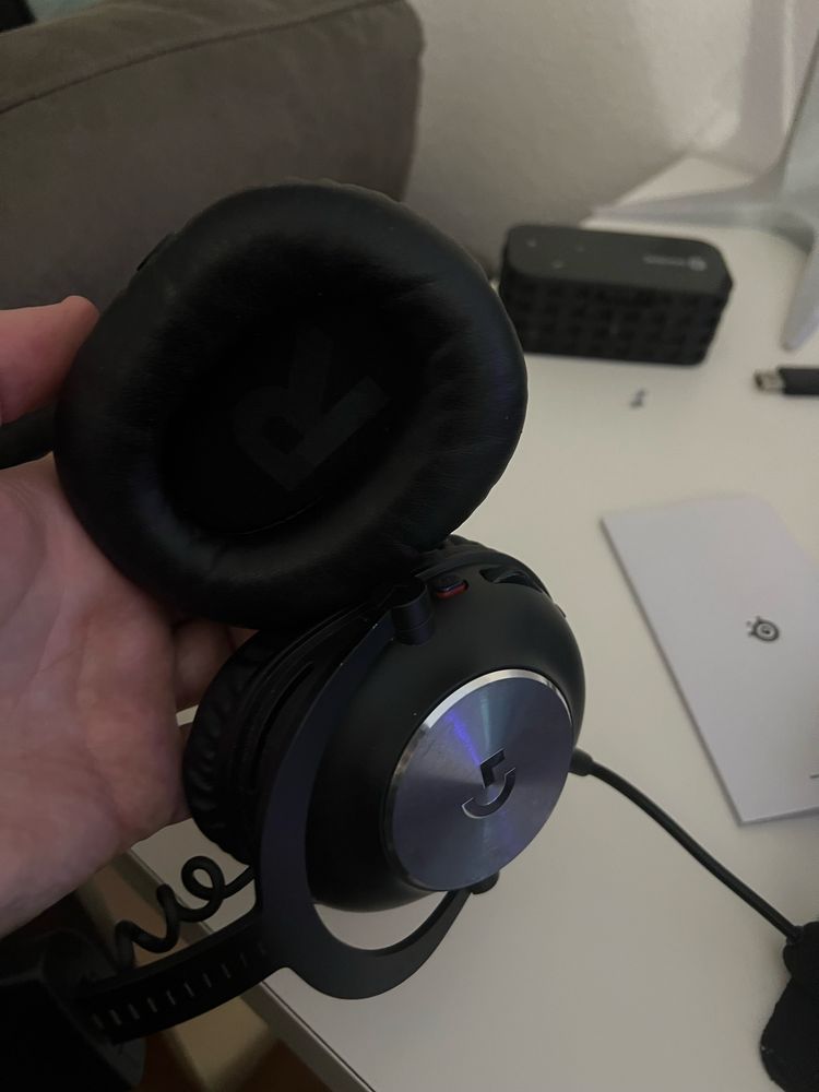 Logitech pro X headset