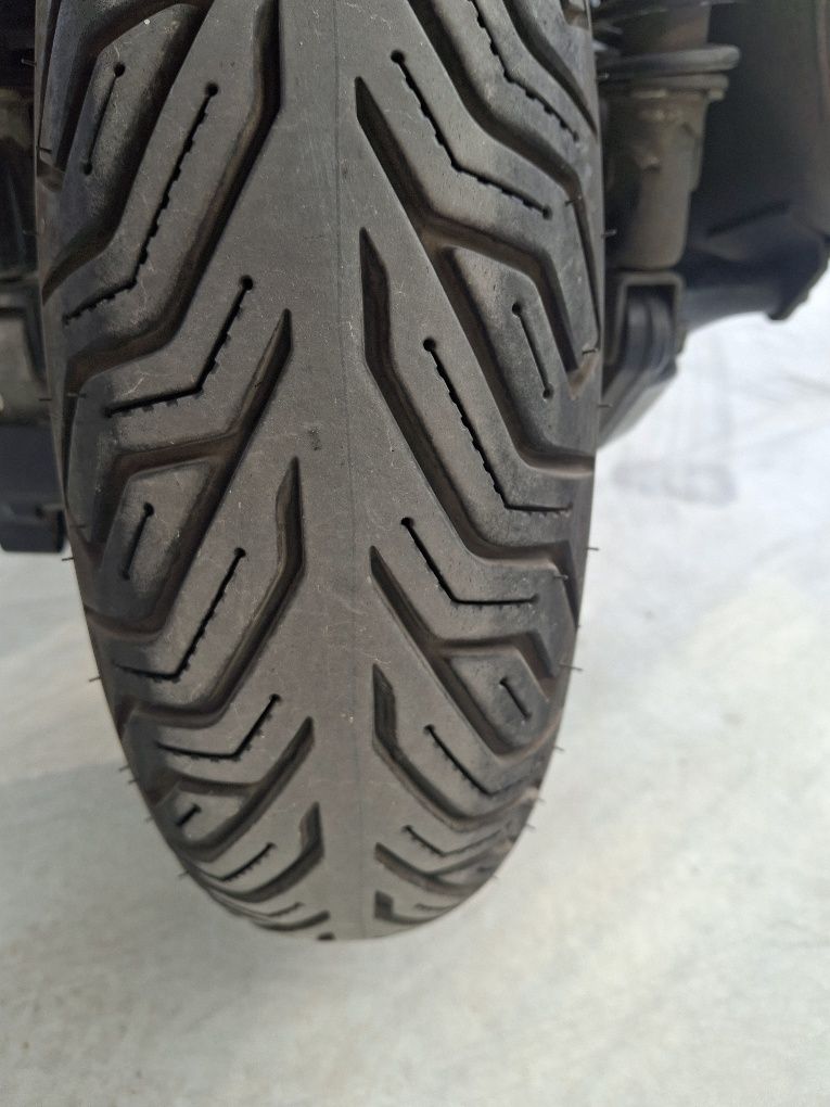 Xmax 300 Tech Max