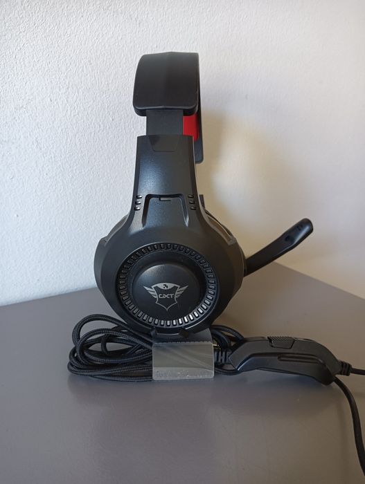 Auscultadores com fios