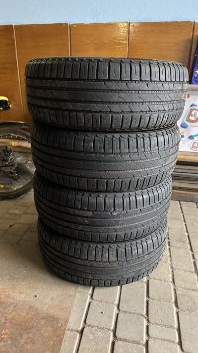 Продам комплект літніх шин