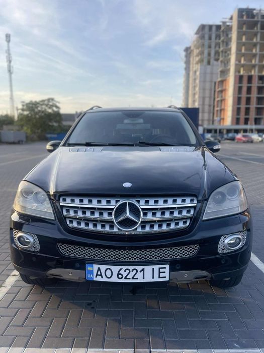 W164 ML350  2005 рік.