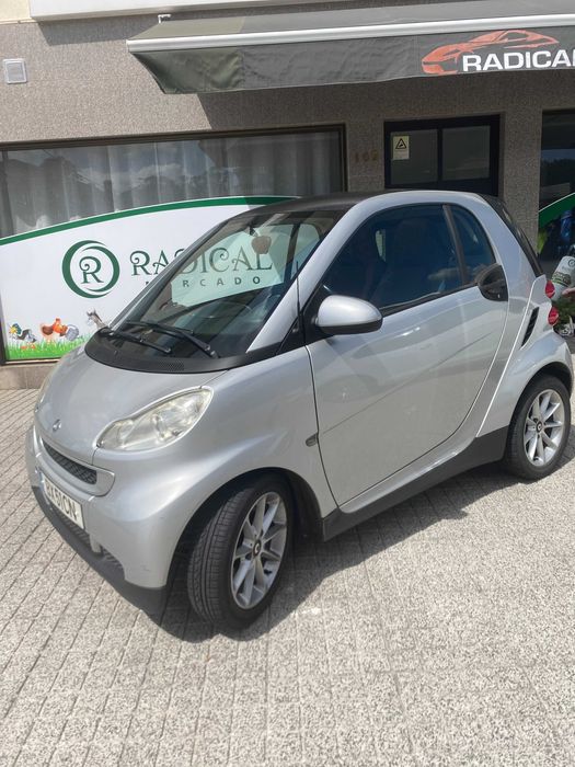 Smart fortwo 0.8 cdi 05/2007 (selo barato)