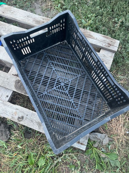 Продам Ящики паластикові
