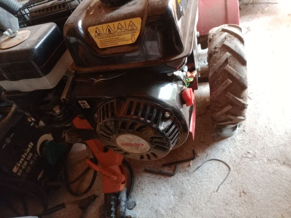 Trator 4 tempos novo