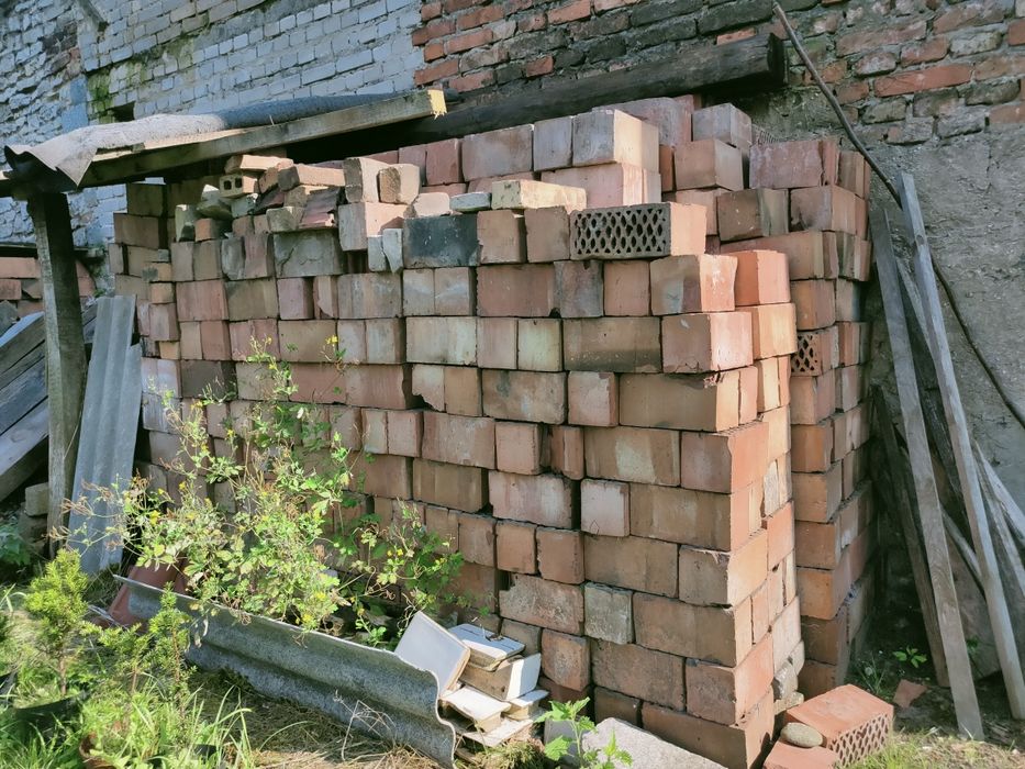 Cegła na sztuki, nieużywana