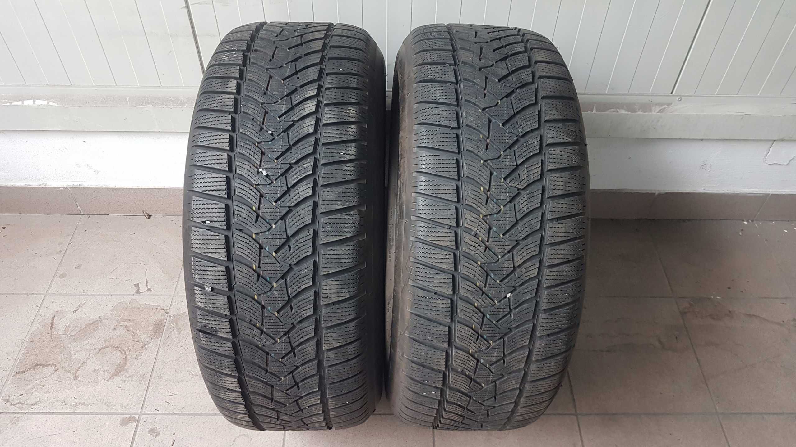 2 x Dunlop Winter Sport 5 SUV 255/55/18