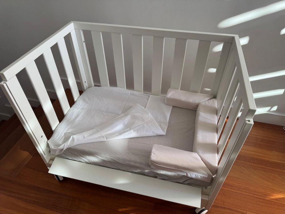 Mini berço branco TRAMA