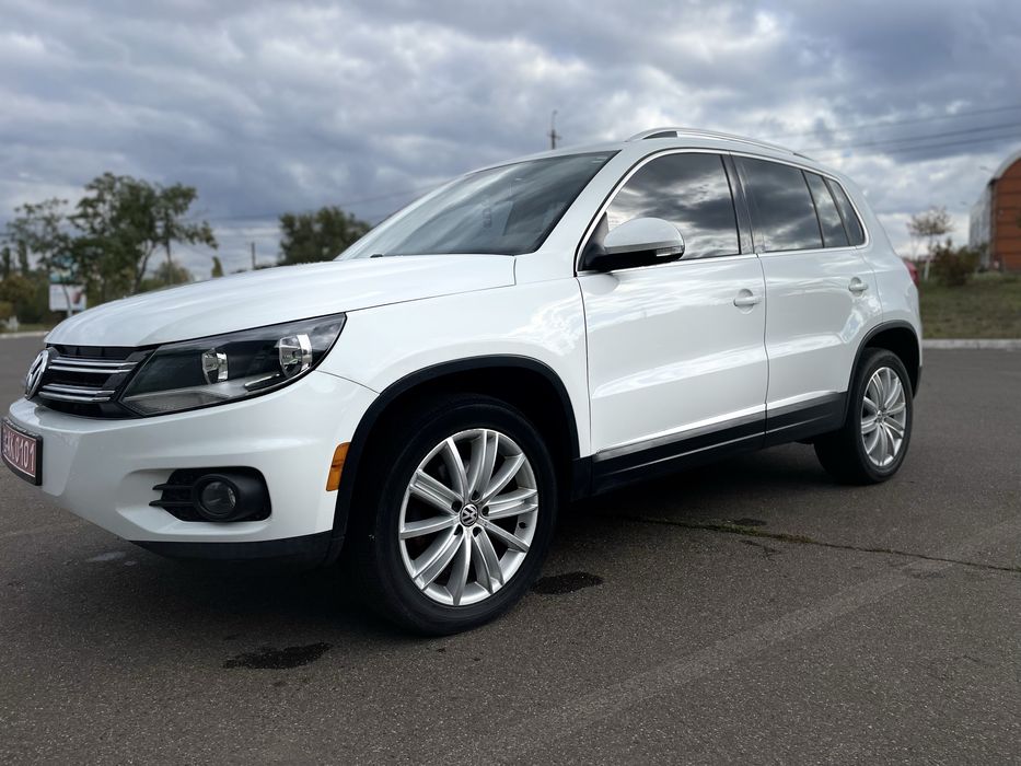 Продам Volkswagen  Tiguan 2.0 TSI 4 Motion