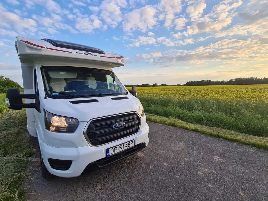 Wynajem kampera RollerTeam 5os 170KM automat klimatyzacja 4x rowery