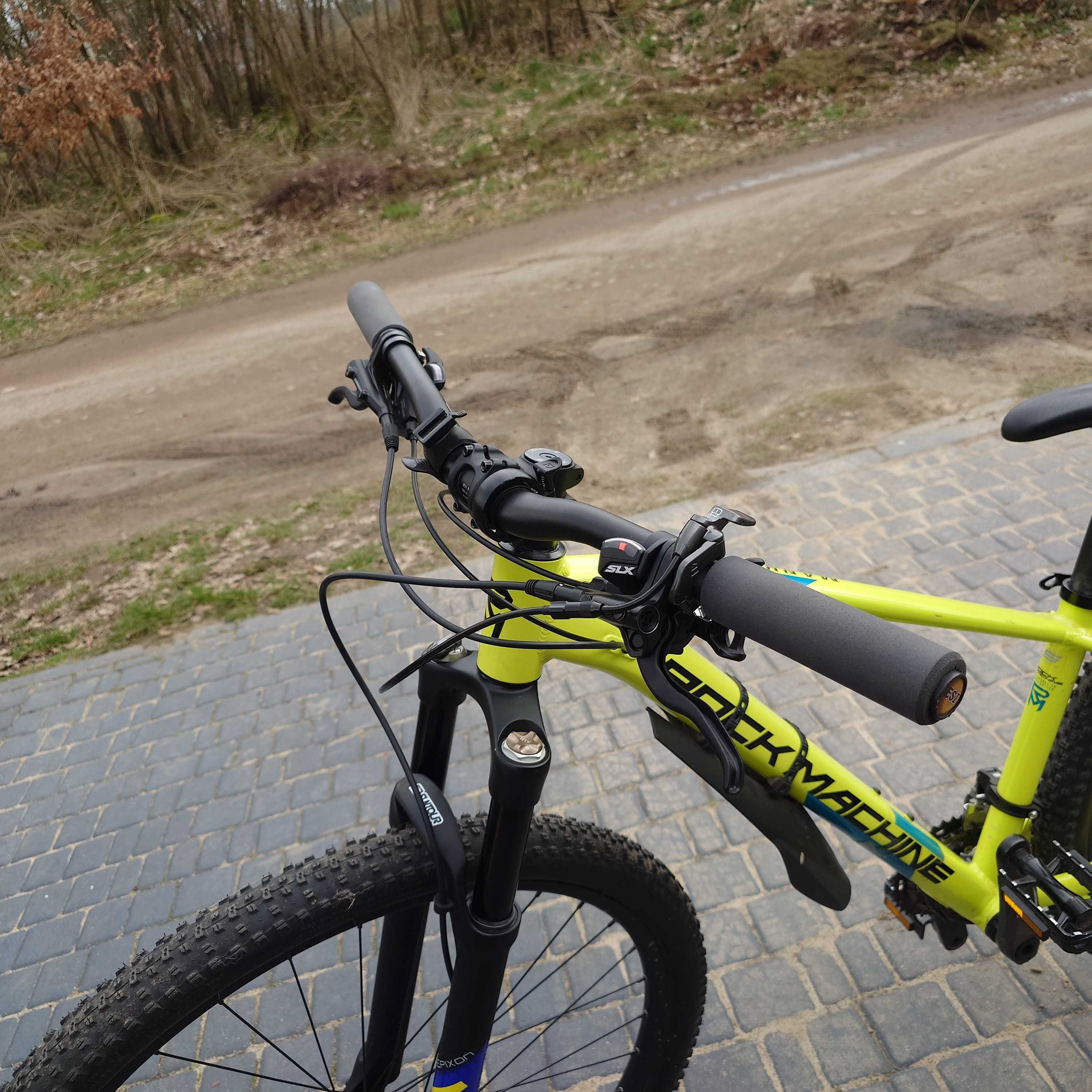 Rower Rock Machine Manhattan's 29” – Tuning Shimano Deore , Raidon XC