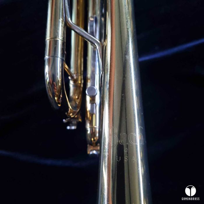 Vincent Bach TR300 prod. USA ustnik oliwka futerał trąbka